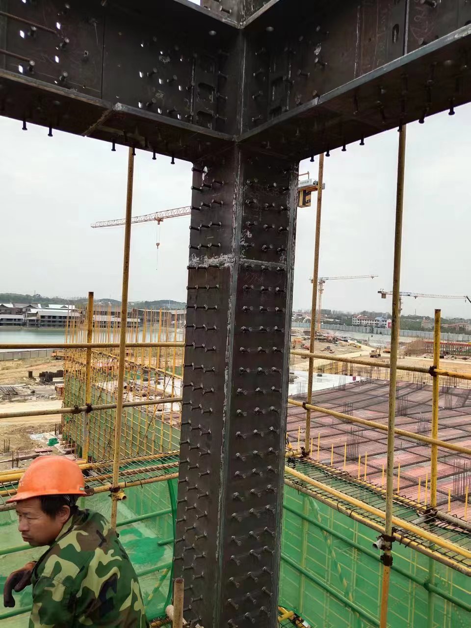 五湖渔场房屋加固的基础步骤